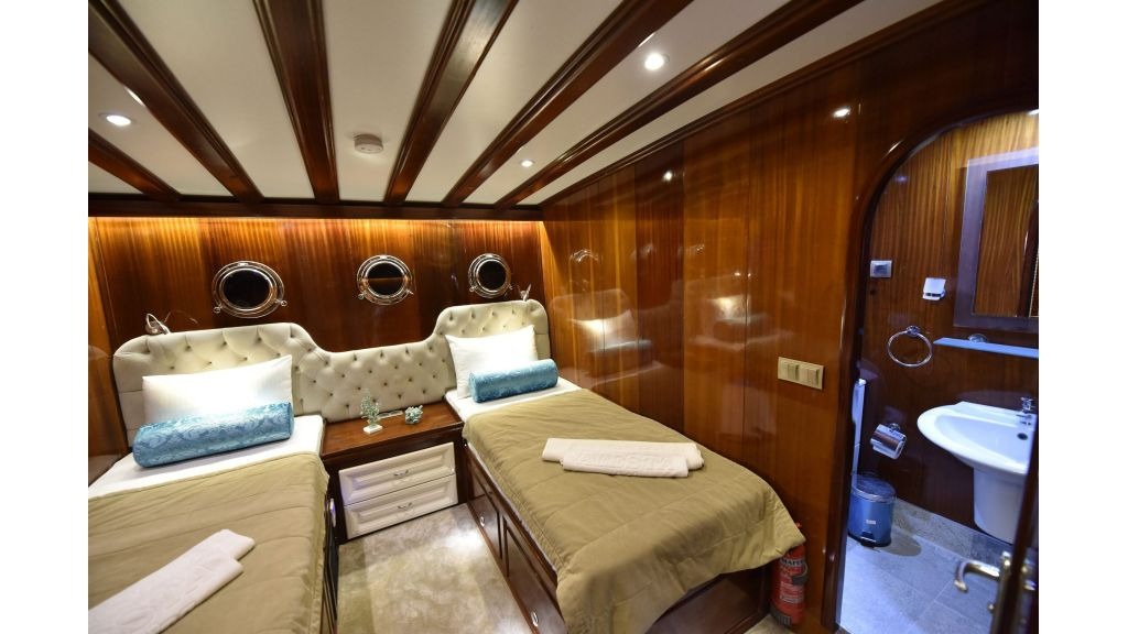 gulet-kayhan-11-27-1-1024-576