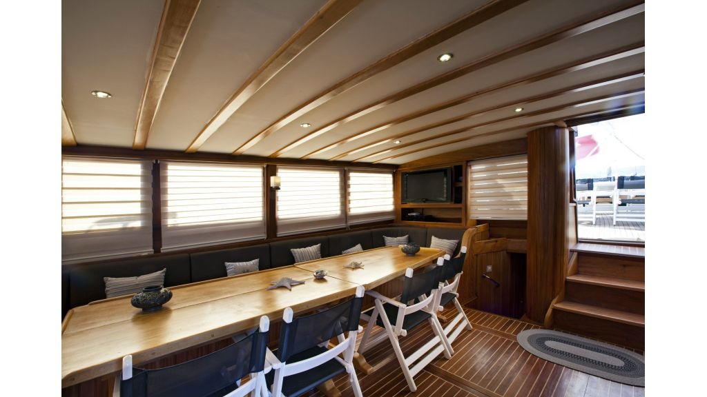 gulet-osman-kurt-16-1024-576