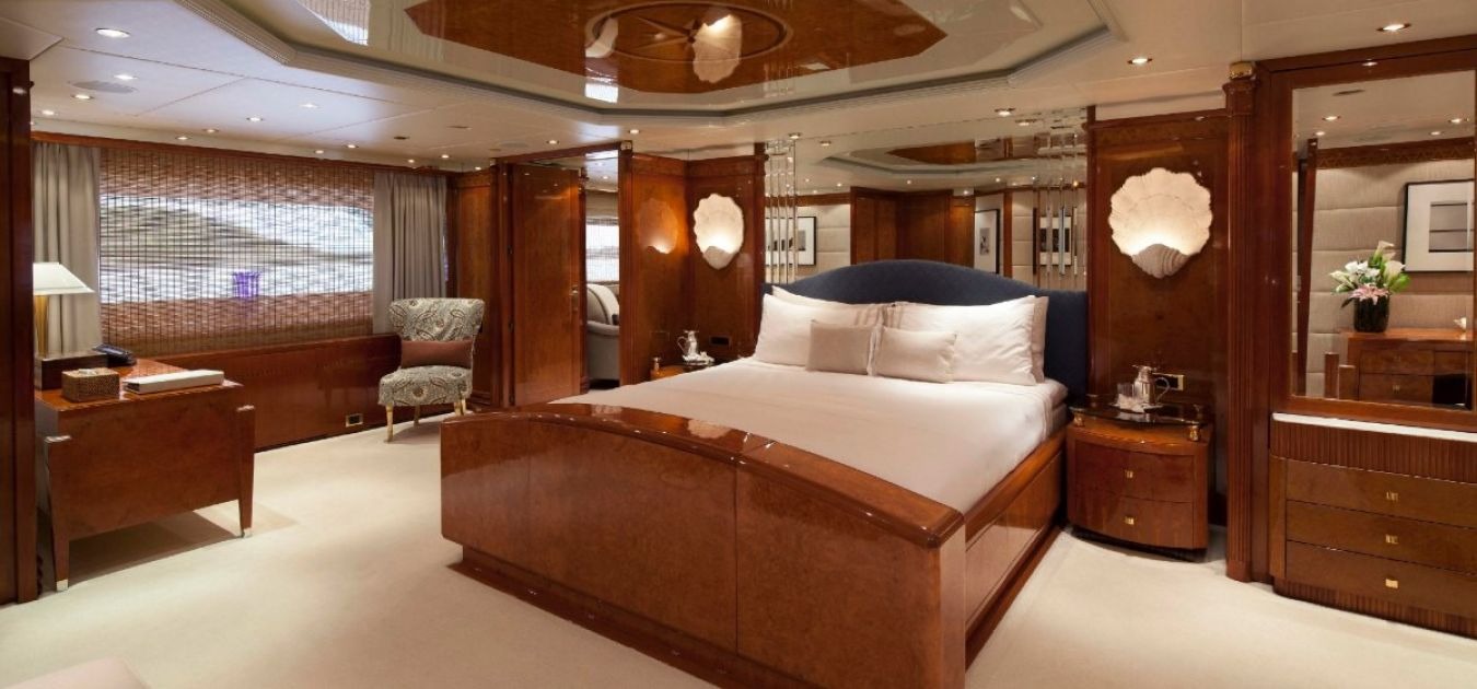 starfire-main-deck-master-1350-630